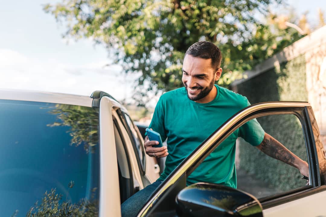 Buy a vehicle with your Amex and earn points with RewardPay